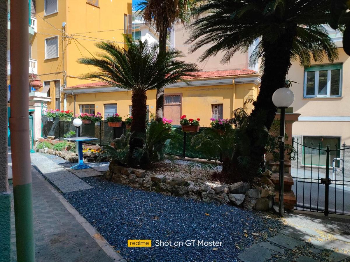 Villa Arcobaleno Rondo Garibaldi Санремо Экстерьер фото