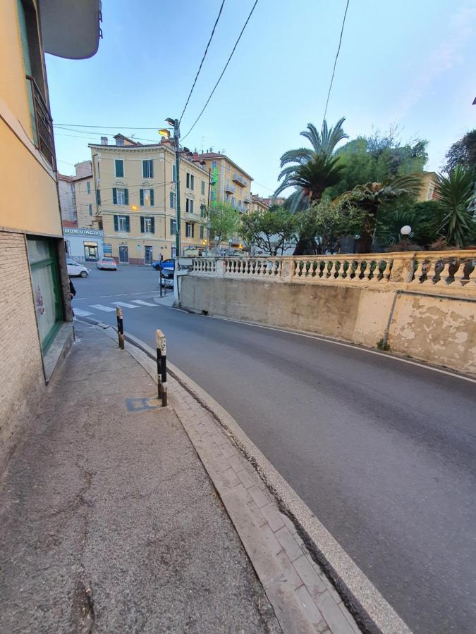 Villa Arcobaleno Rondo Garibaldi Санремо Экстерьер фото